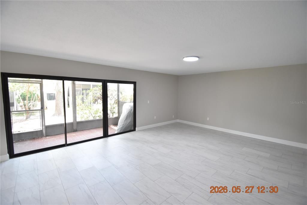 В аренду: $1,895 (2 спален, 2 ванн, 1095 Квадратных фут)