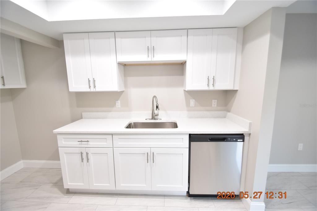 В аренду: $1,895 (2 спален, 2 ванн, 1095 Квадратных фут)