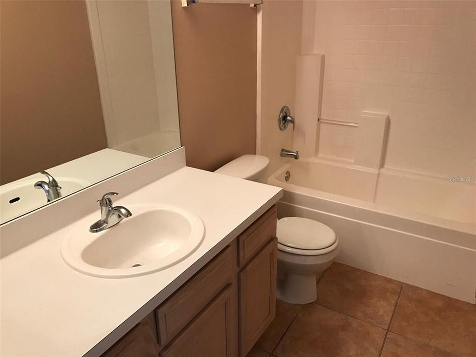 For Rent: $1,950 (3 beds, 2 baths, 1596 Square Feet)