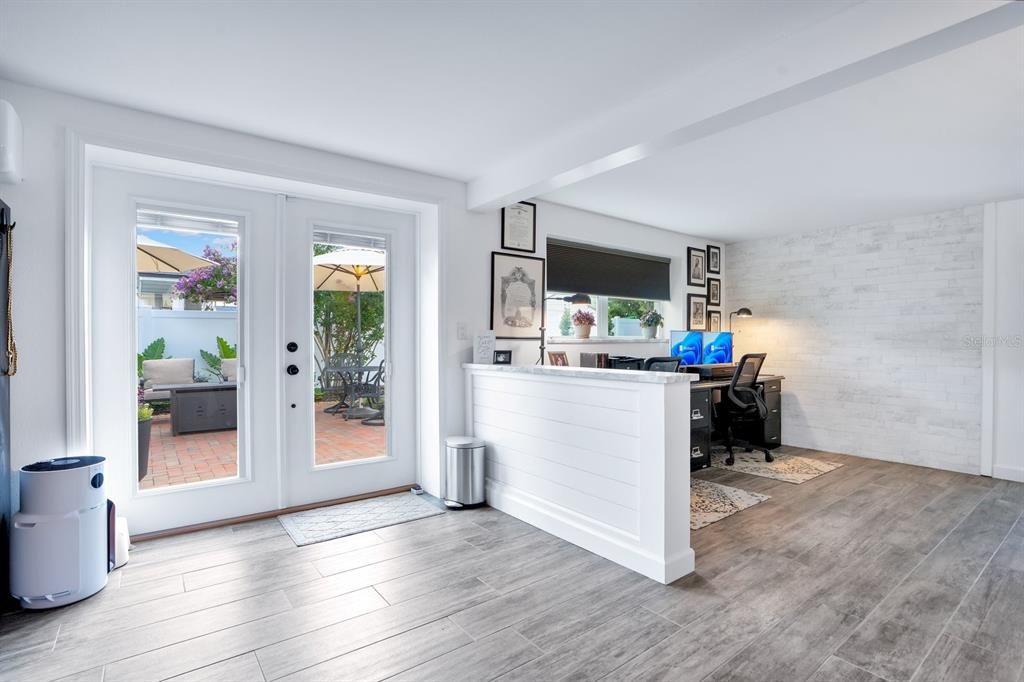 For Sale: $520,000 (4 beds, 2 baths, 2100 Square Feet)