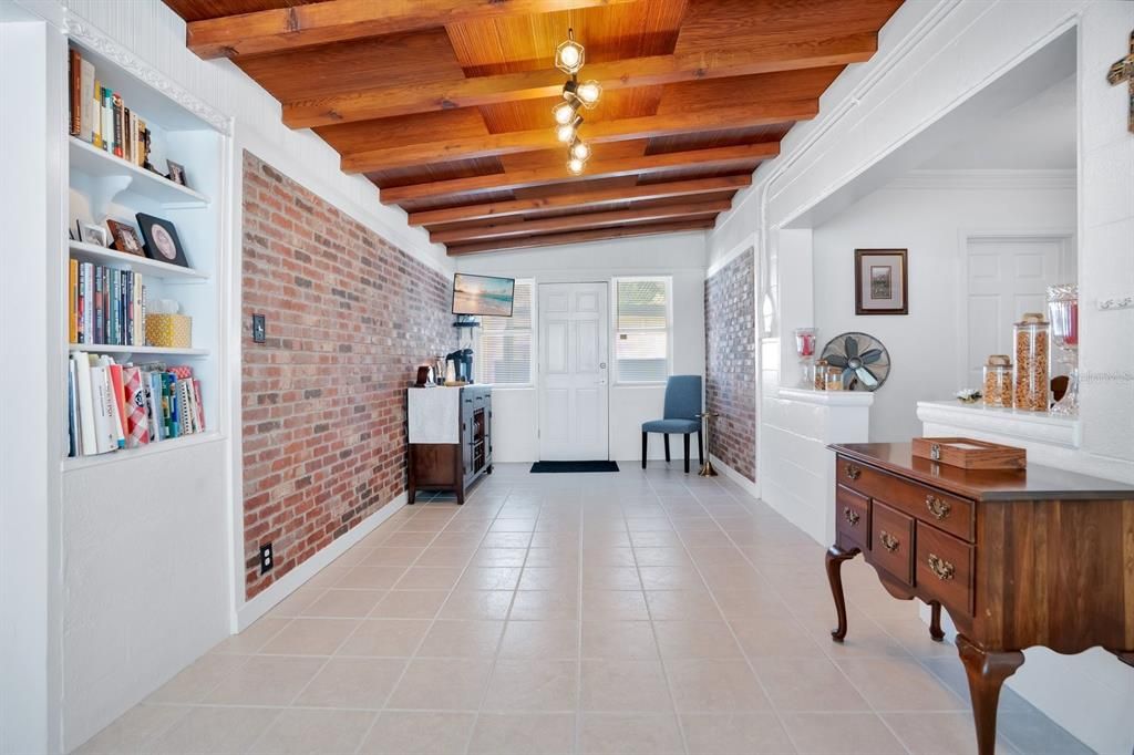 For Sale: $520,000 (4 beds, 2 baths, 2100 Square Feet)
