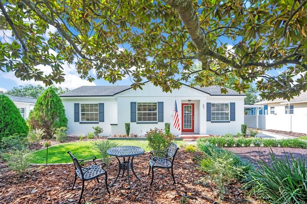 For Sale: $520,000 (4 beds, 2 baths, 2100 Square Feet)