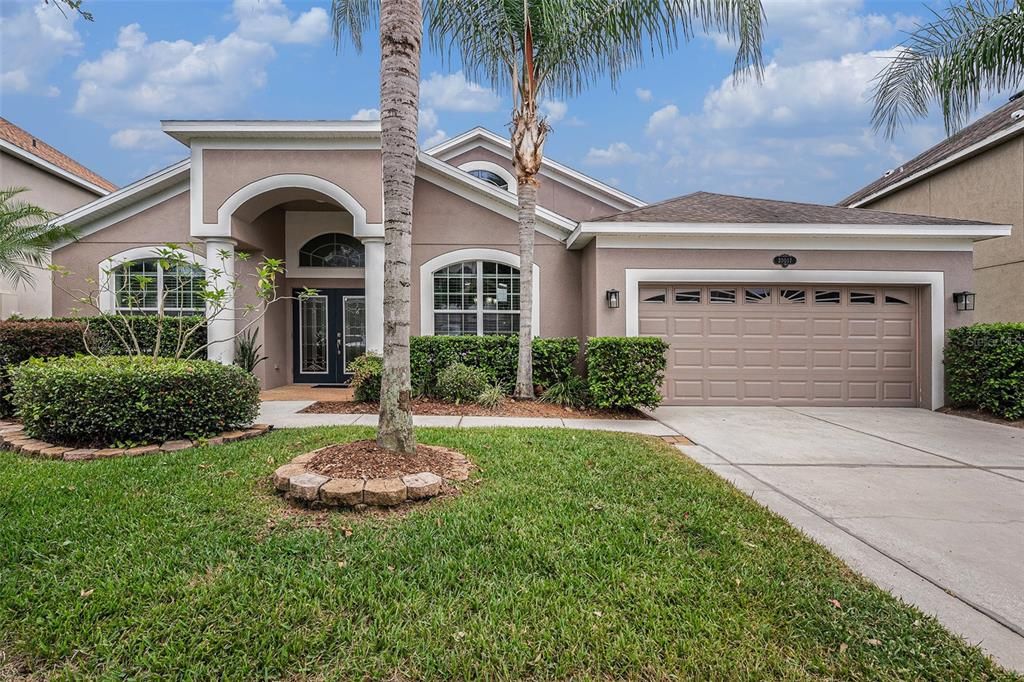 For Sale: $525,000 (4 beds, 3 baths, 2626 Square Feet)