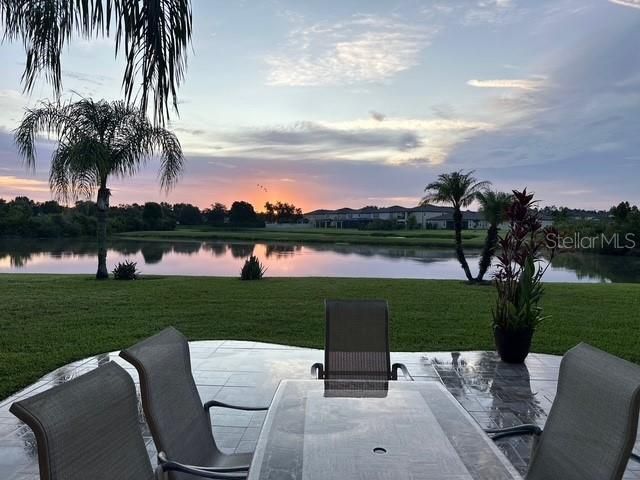 For Sale: $525,000 (4 beds, 3 baths, 2626 Square Feet)