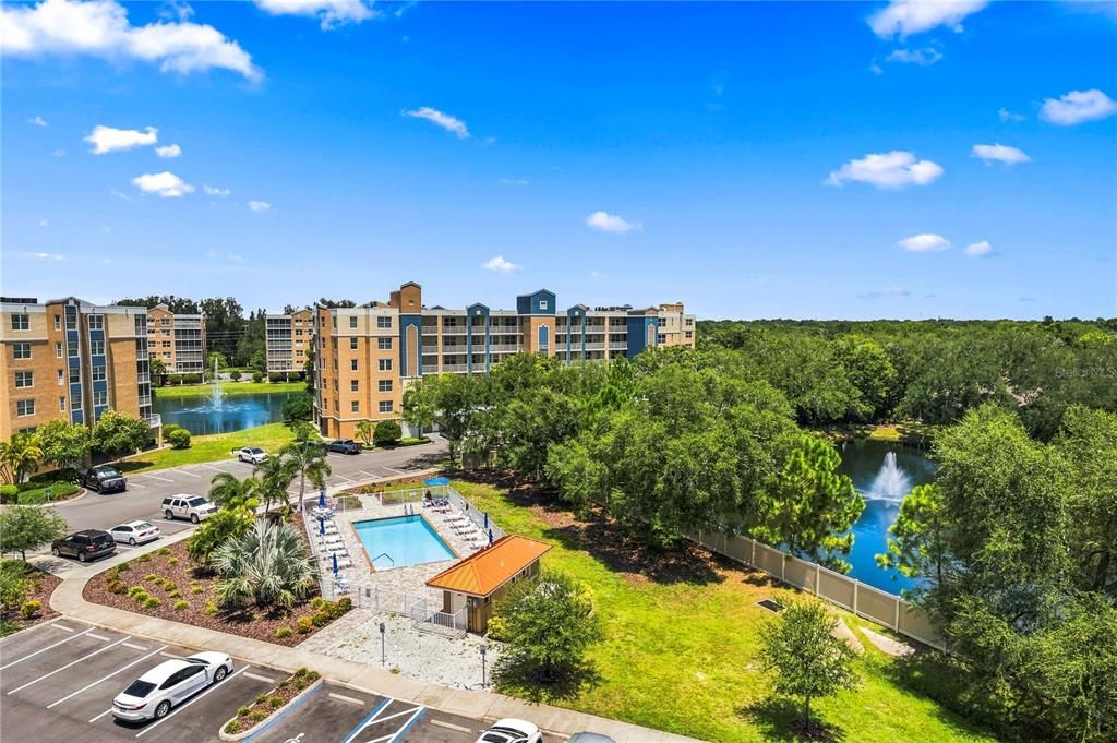 For Sale: $324,990 (2 beds, 2 baths, 1324 Square Feet)