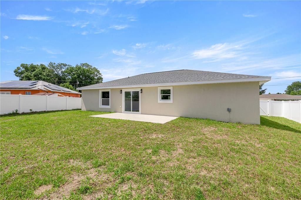 Active With Contract: $285,000 (3 beds, 2 baths, 1508 Square Feet)