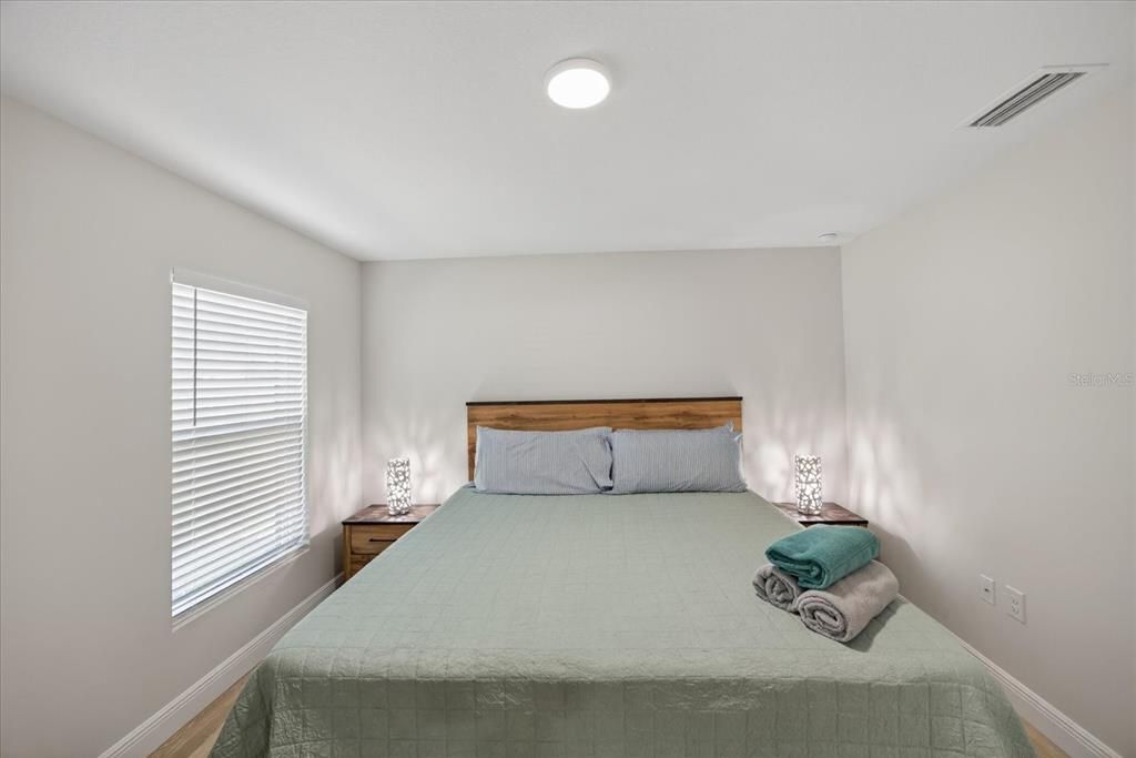 En Renta: $2,400 (3 camas, 2 baños, 1270 Pies cuadrados)