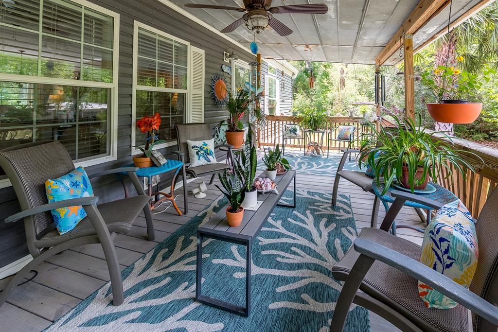 For Sale: $229,500 (3 beds, 2 baths, 1458 Square Feet)