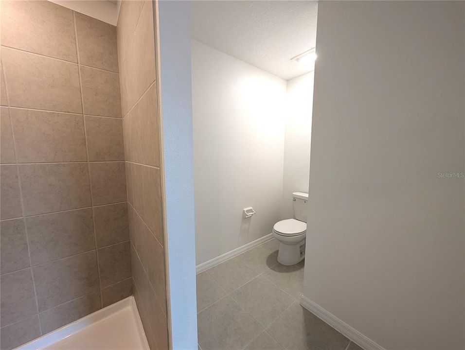 For Rent: $2,350 (4 beds, 2 baths, 1742 Square Feet)