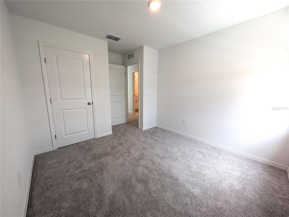 For Rent: $2,350 (4 beds, 2 baths, 1742 Square Feet)
