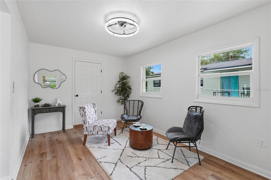 For Sale: $234,900 (3 beds, 2 baths, 1418 Square Feet)