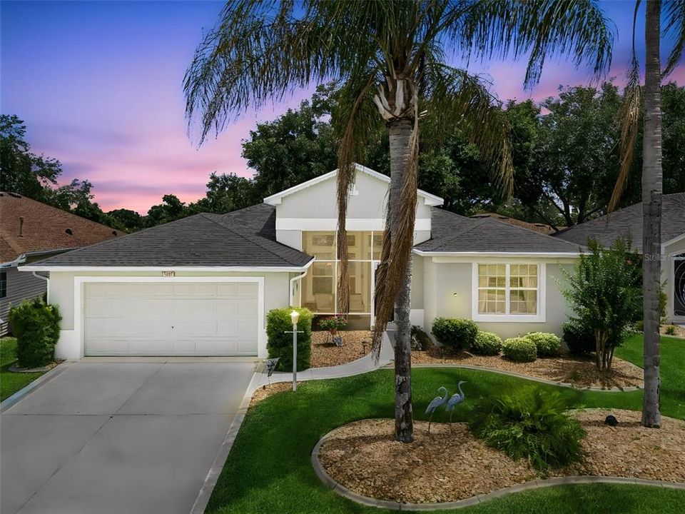 For Sale: $375,000 (3 beds, 2 baths, 1898 Square Feet)