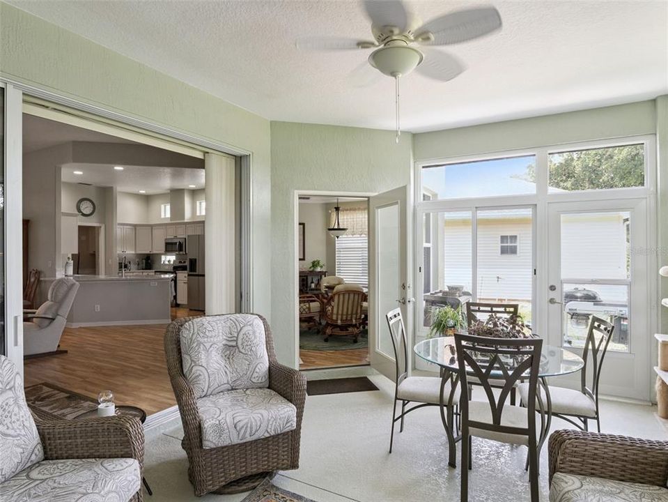 For Sale: $375,000 (3 beds, 2 baths, 1898 Square Feet)