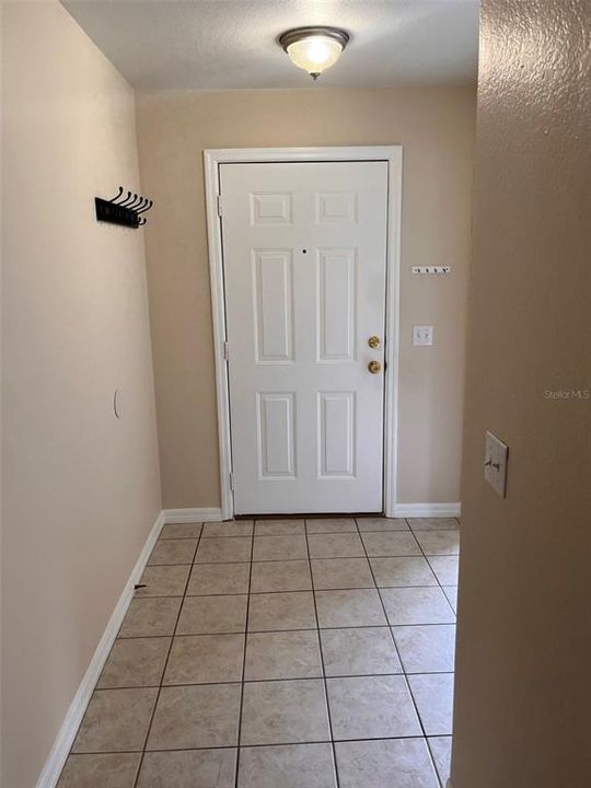 For Rent: $1,950 (3 beds, 2 baths, 1513 Square Feet)