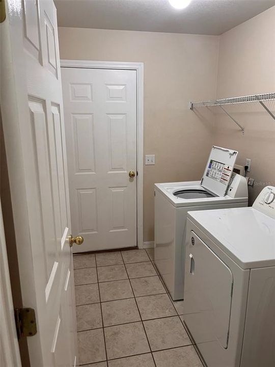 For Rent: $1,950 (3 beds, 2 baths, 1513 Square Feet)