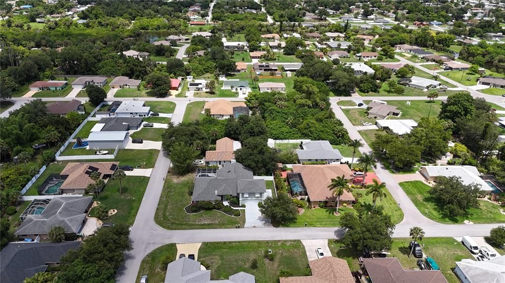For Sale: $499,000 (4 beds, 2 baths, 3532 Square Feet)