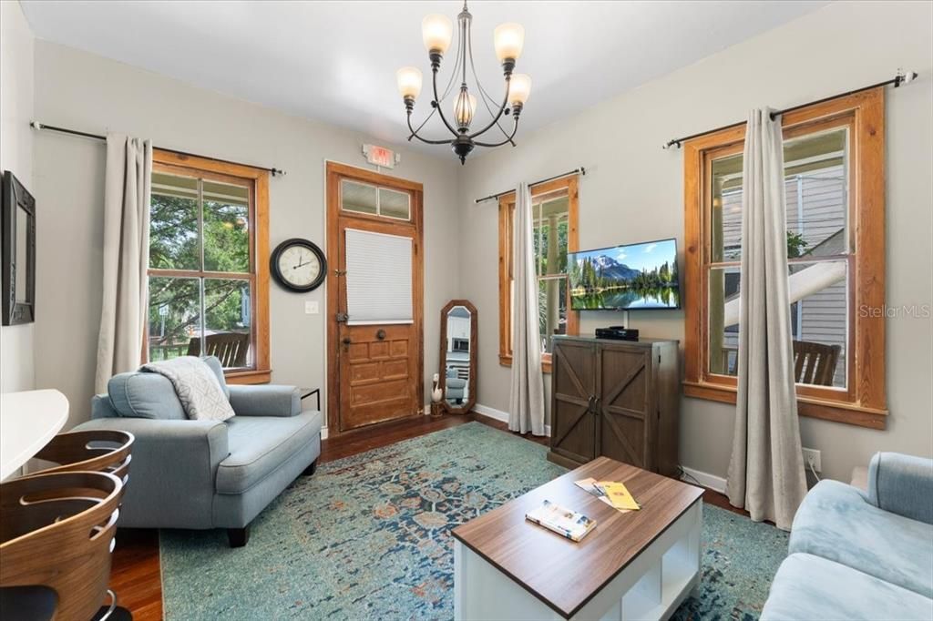For Sale: $949,000 (3 beds, 0 baths, 2068 Square Feet)