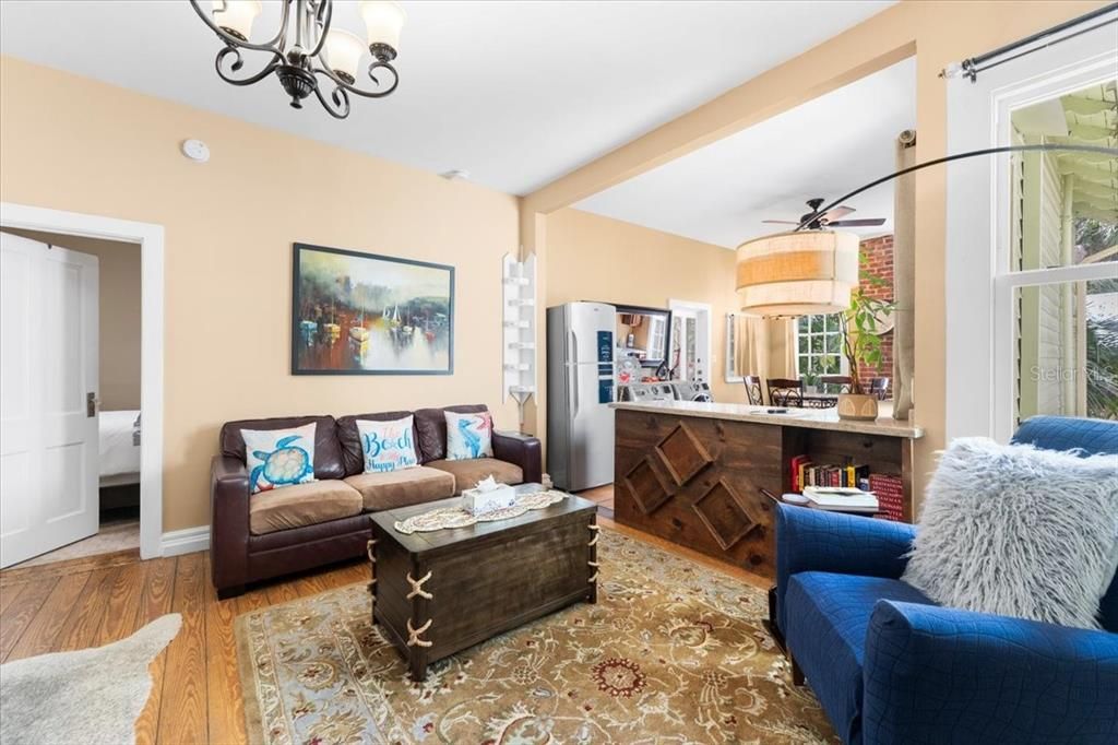 For Sale: $949,000 (3 beds, 0 baths, 2068 Square Feet)