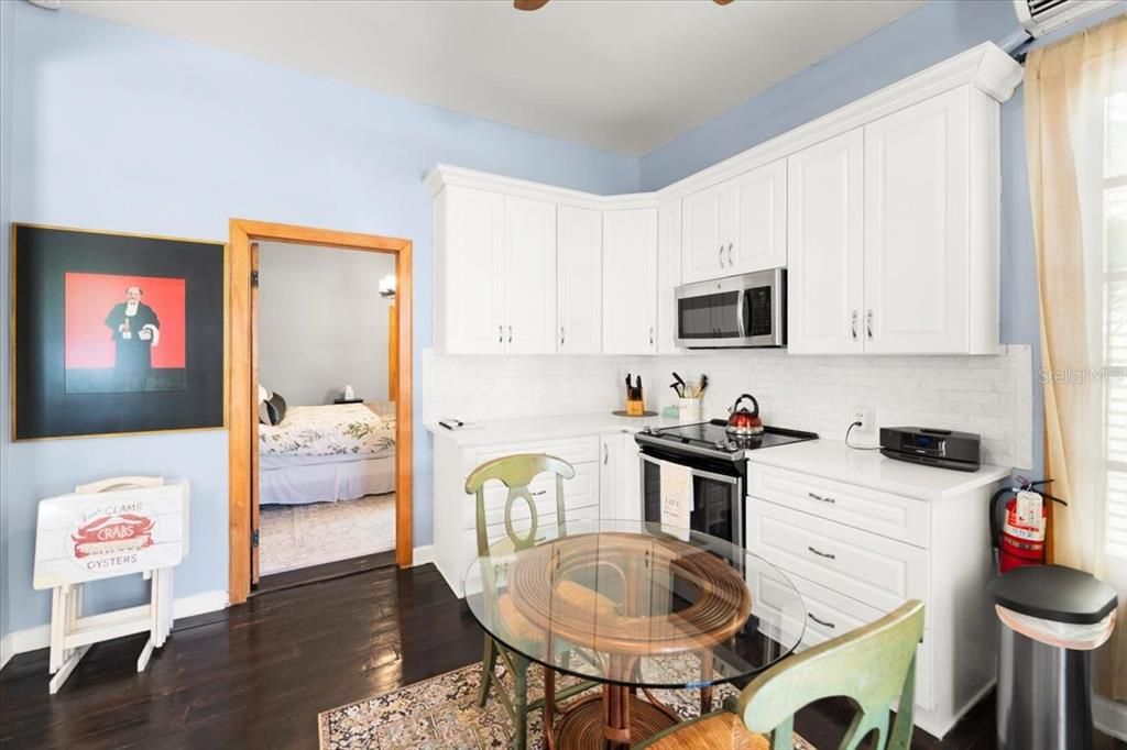For Sale: $949,000 (3 beds, 0 baths, 2068 Square Feet)