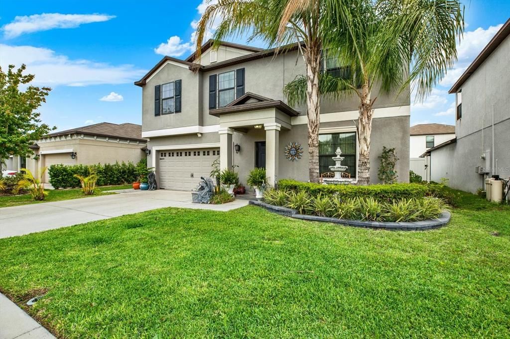 For Rent: $2,600 (4 beds, 2 baths, 2612 Square Feet)