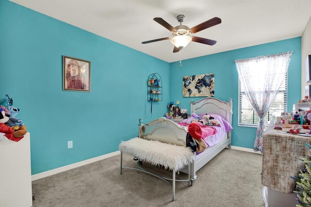 For Rent: $2,600 (4 beds, 2 baths, 2612 Square Feet)