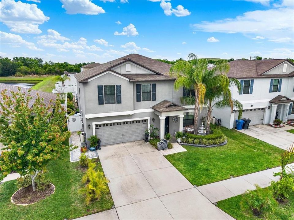 For Rent: $2,600 (4 beds, 2 baths, 2612 Square Feet)