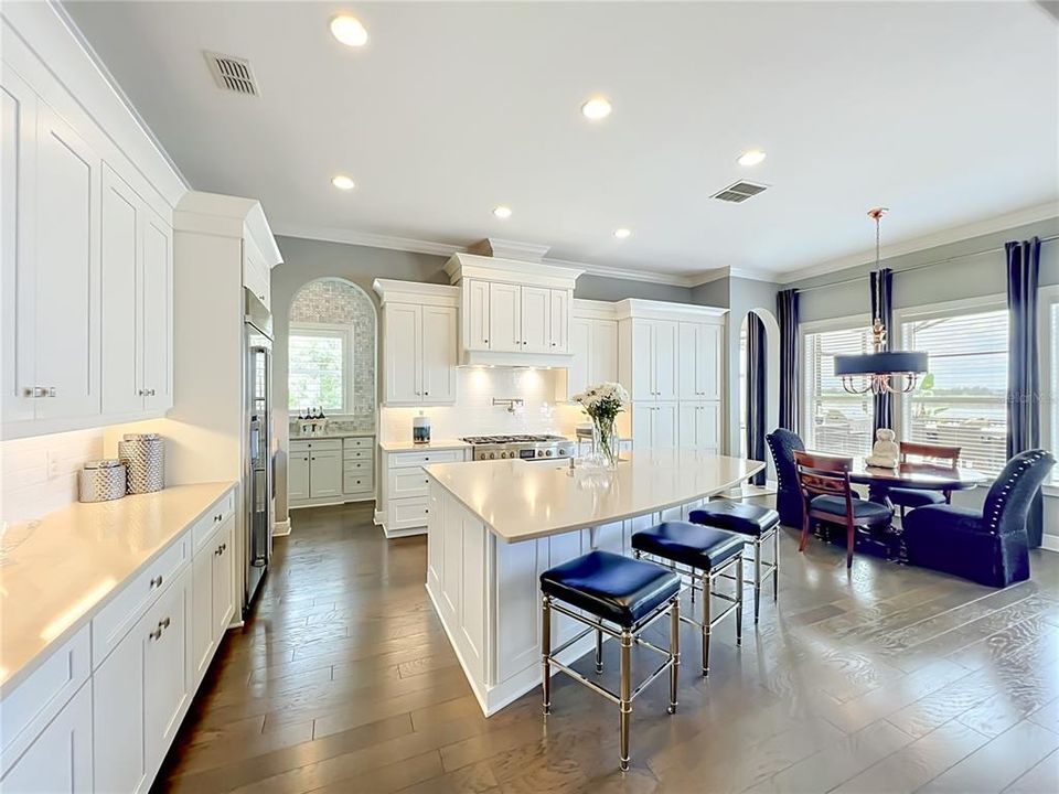 For Sale: $1,385,000 (4 beds, 3 baths, 3495 Square Feet)