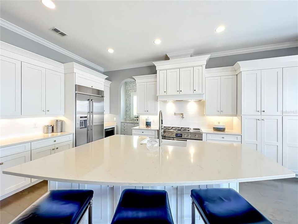 For Sale: $1,385,000 (4 beds, 3 baths, 3495 Square Feet)