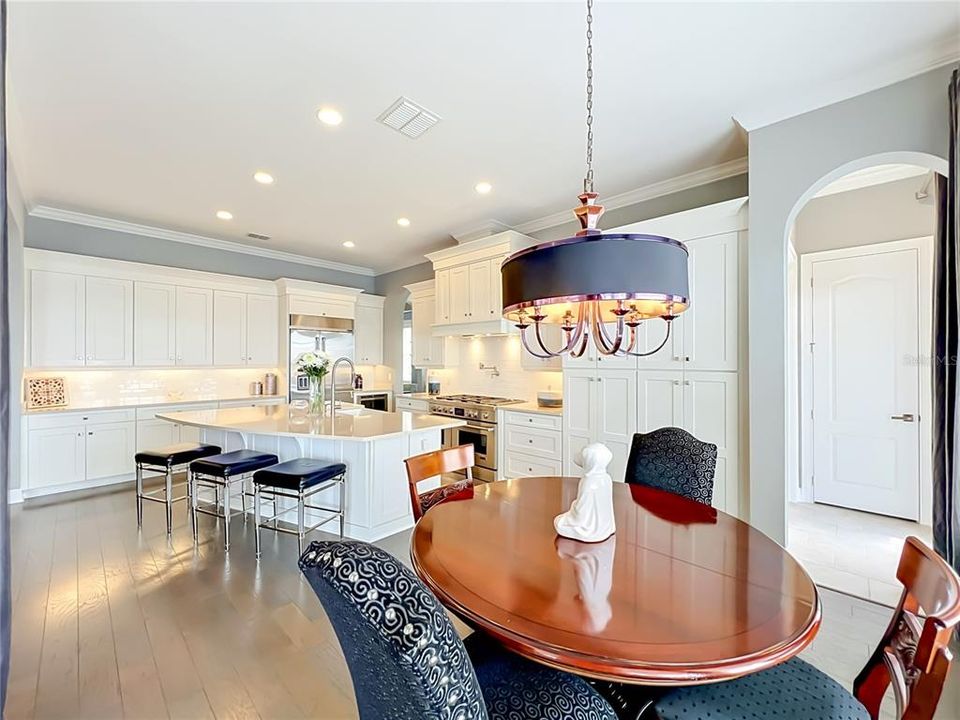 For Sale: $1,385,000 (4 beds, 3 baths, 3495 Square Feet)