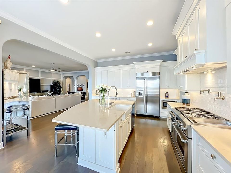 For Sale: $1,385,000 (4 beds, 3 baths, 3495 Square Feet)