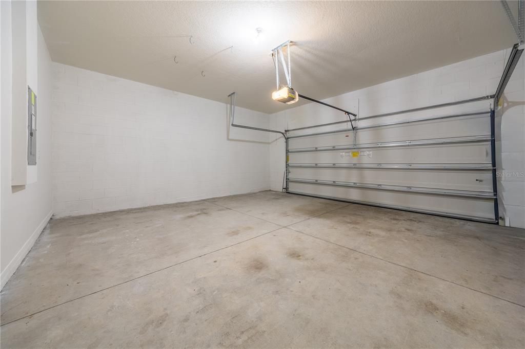 For Sale: $457,900 (3 beds, 2 baths, 1838 Square Feet)