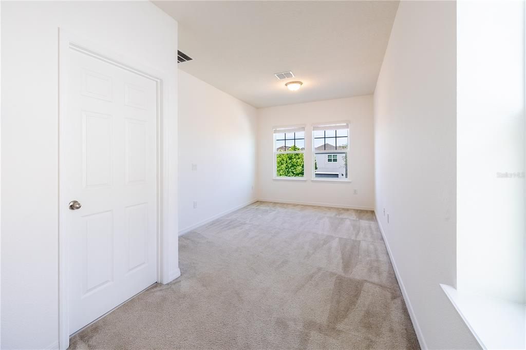 For Sale: $457,900 (3 beds, 2 baths, 1838 Square Feet)