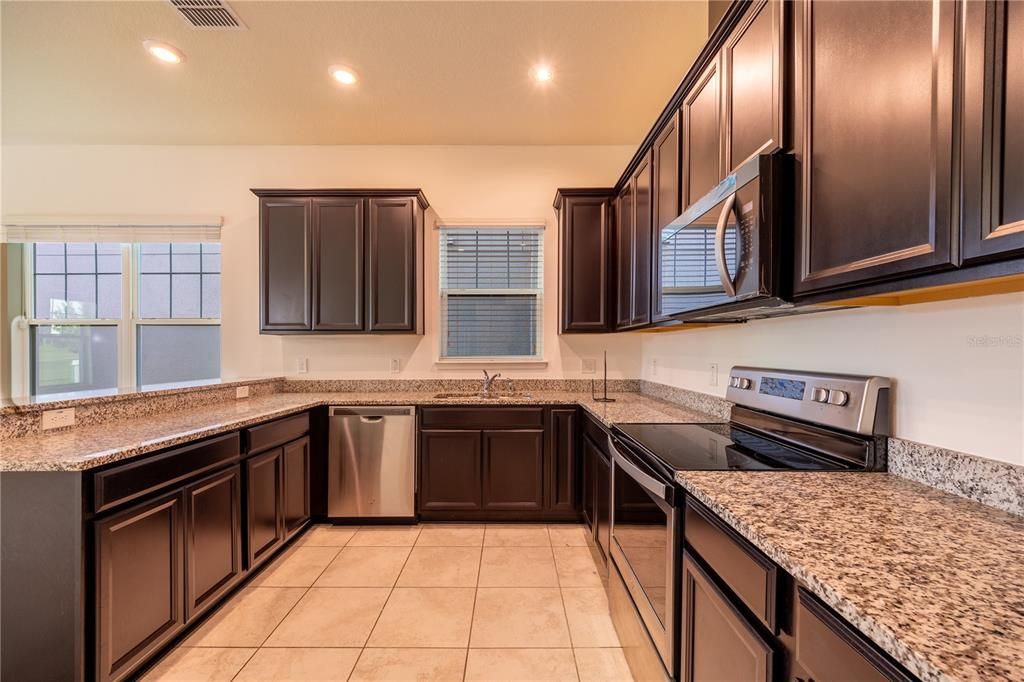 For Sale: $457,900 (3 beds, 2 baths, 1838 Square Feet)