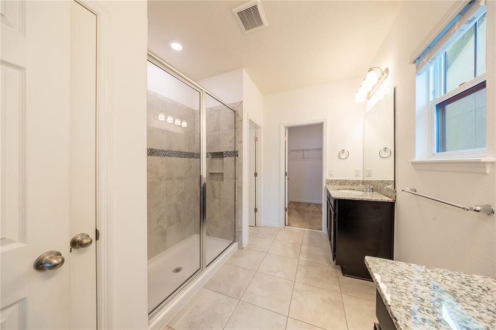 For Sale: $457,900 (3 beds, 2 baths, 1838 Square Feet)