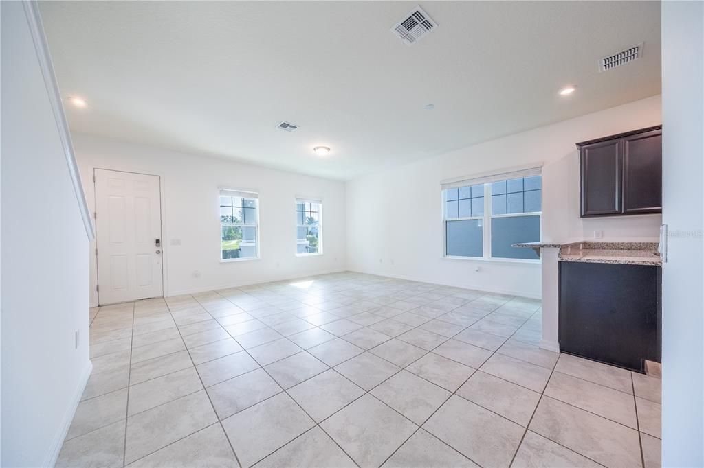For Sale: $457,900 (3 beds, 2 baths, 1838 Square Feet)