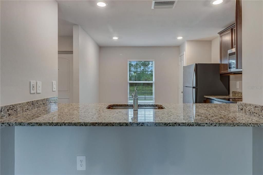 En Venta: $275,000 (3 camas, 2 baños, 1274 Pies cuadrados)