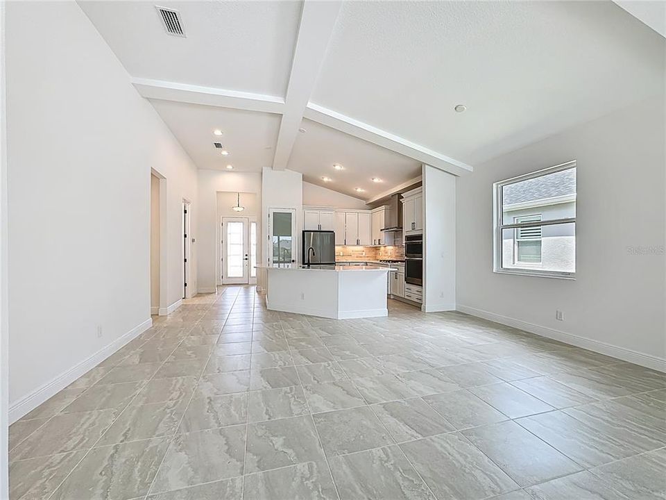 For Sale: $782,990 (3 beds, 2 baths, 2159 Square Feet)