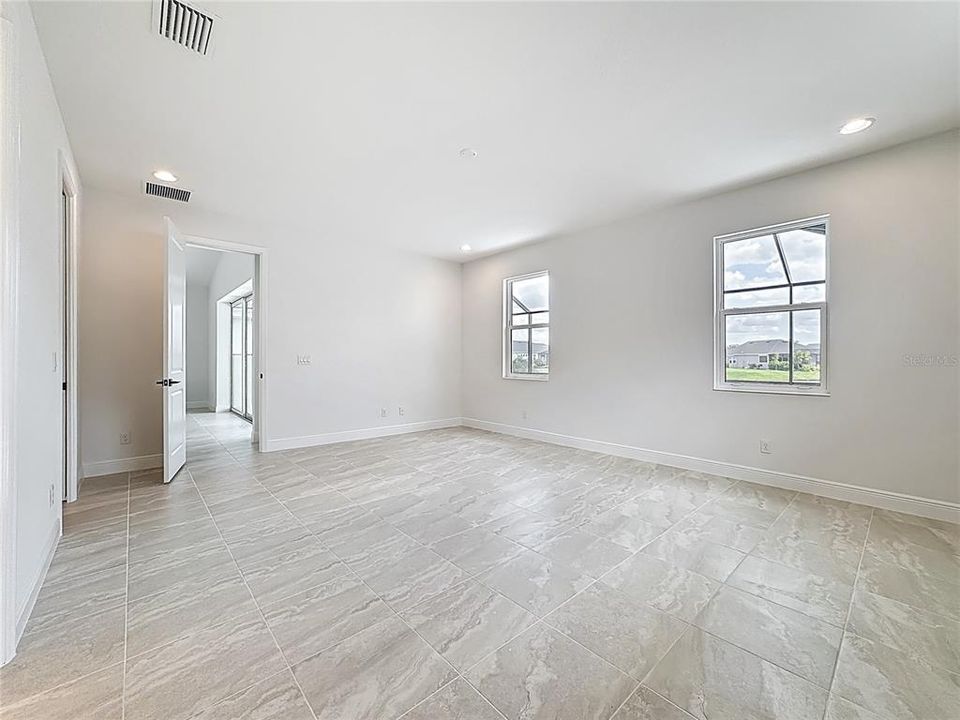 For Sale: $782,990 (3 beds, 2 baths, 2159 Square Feet)