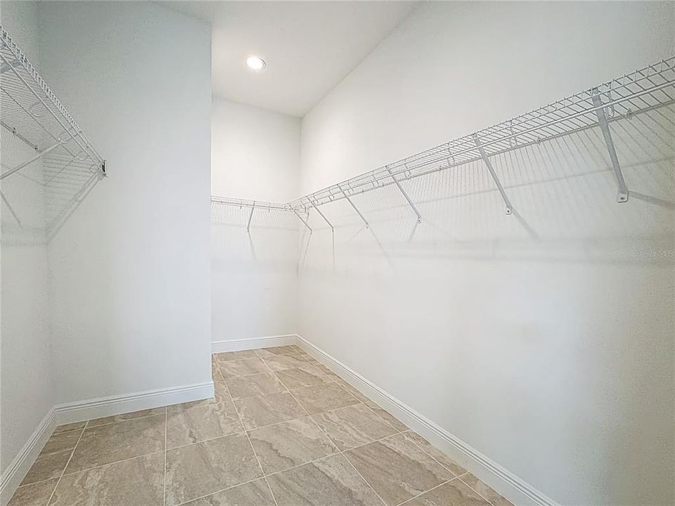 For Sale: $782,990 (3 beds, 2 baths, 2159 Square Feet)