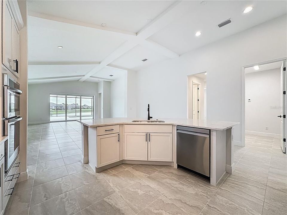 For Sale: $782,990 (3 beds, 2 baths, 2159 Square Feet)