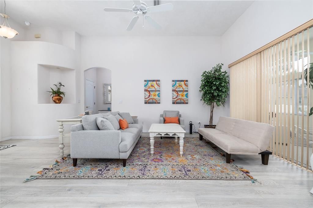 For Sale: $499,000 (3 beds, 2 baths, 2668 Square Feet)