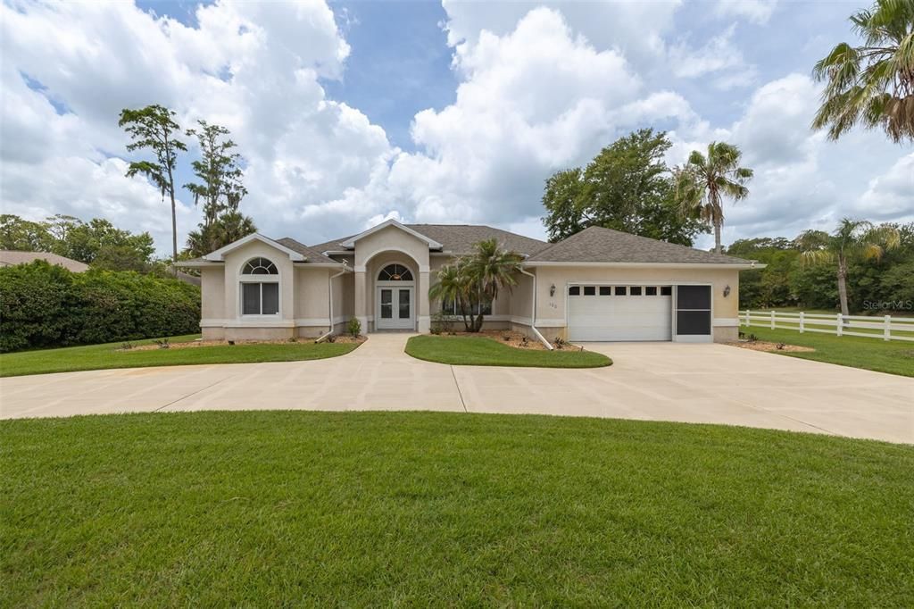For Sale: $499,000 (3 beds, 2 baths, 2668 Square Feet)