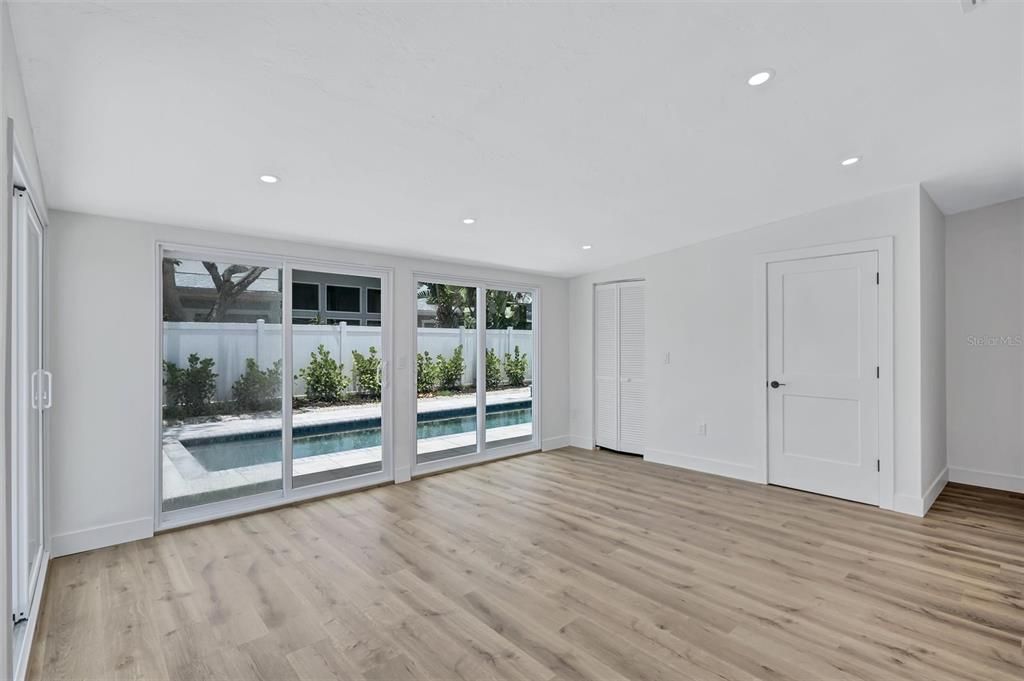 For Sale: $699,000 (4 beds, 2 baths, 1856 Square Feet)