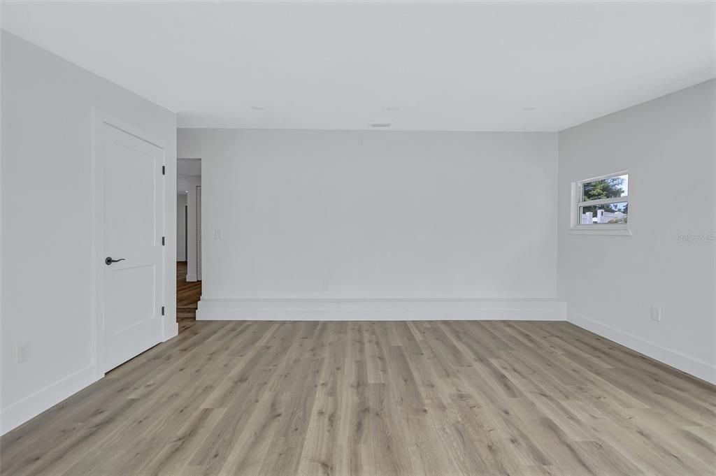 For Sale: $699,000 (4 beds, 2 baths, 1856 Square Feet)