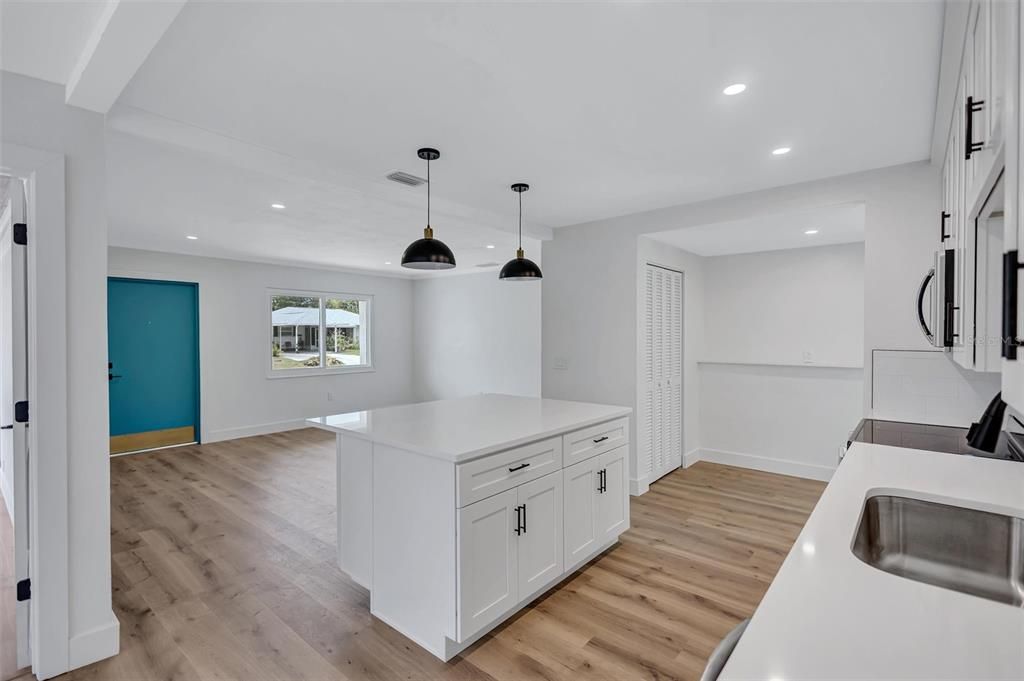 For Sale: $699,000 (4 beds, 2 baths, 1856 Square Feet)