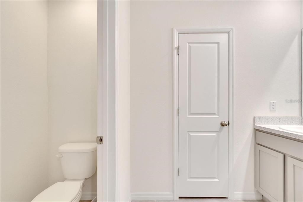 For Rent: $3,000 (4 beds, 2 baths, 2328 Square Feet)