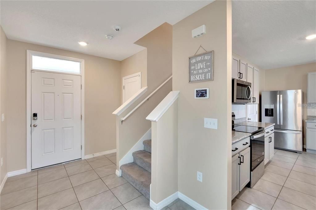For Rent: $3,000 (4 beds, 2 baths, 2328 Square Feet)