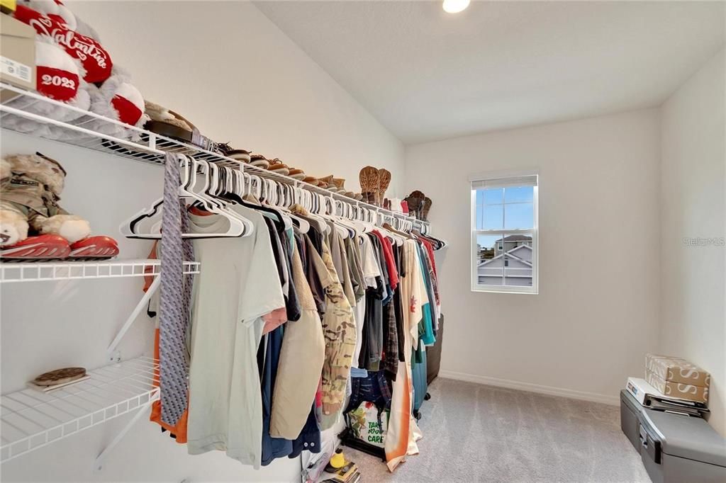 For Rent: $3,000 (4 beds, 2 baths, 2328 Square Feet)