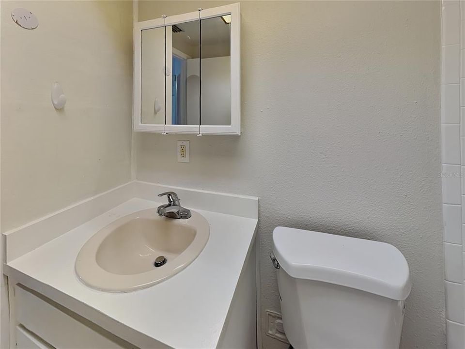 В аренду: $1,399 (2 спален, 1 ванн, 1800 Квадратных фут)