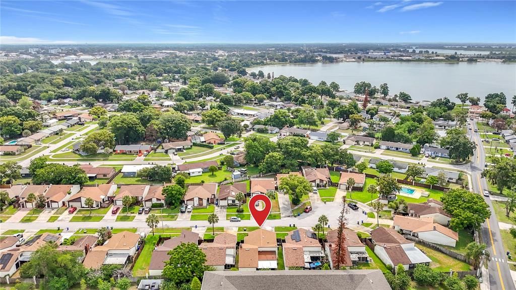 For Sale: $234,900 (2 beds, 2 baths, 1396 Square Feet)